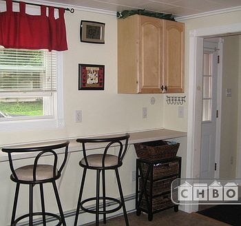 Entrance into Kitchen