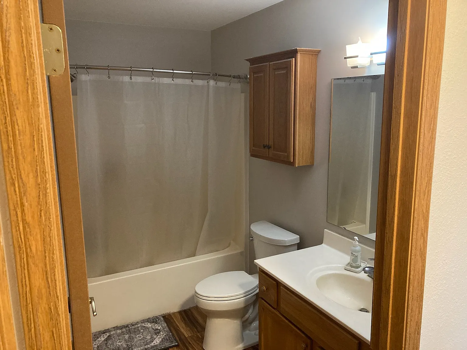 2 bed, 950 sqft, $1,500 — Photo 4
