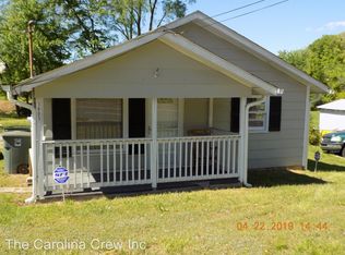 1605 Lees Chapel Rd, Greensboro, NC 27405