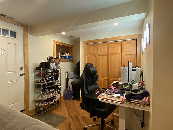 5th image of 936 N Wolcott Ave #16006592