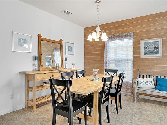 5th image of 8171 Westfield Cir