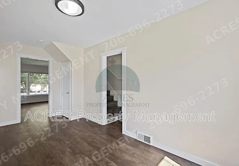 15446 21st Ave SW — Photo 16