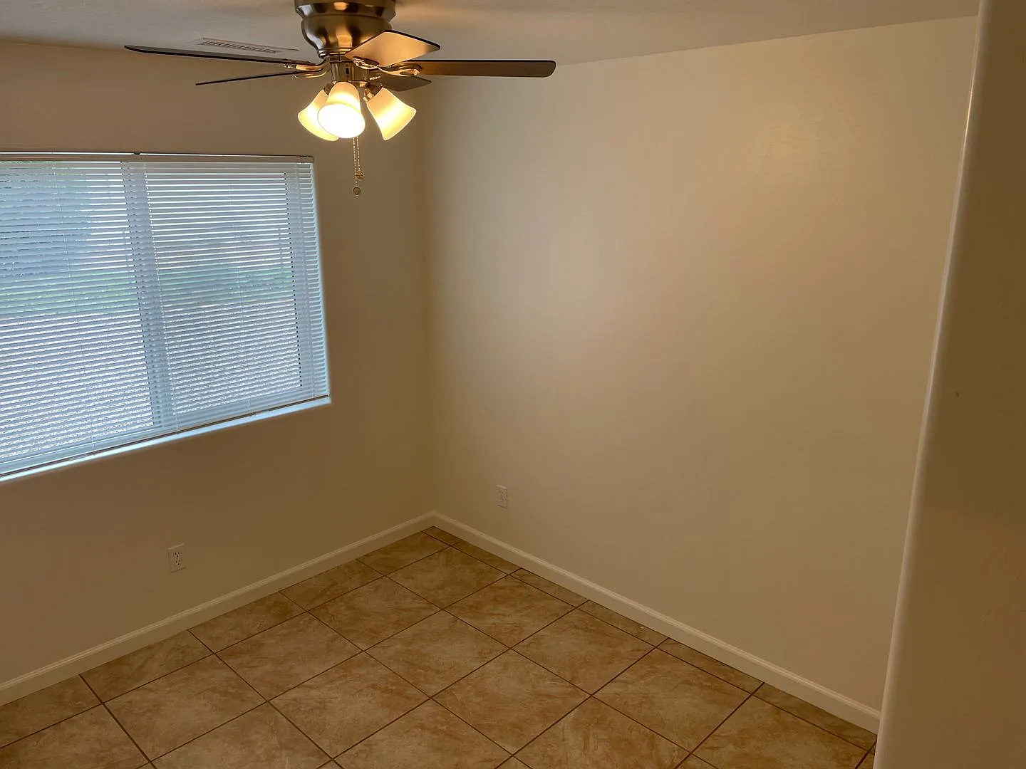 3180 N Greg Dr — Photo 4