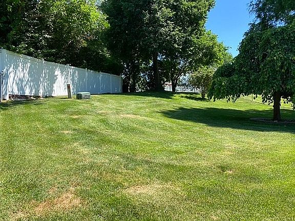 5th image of 3586 Argonne Forest Dr