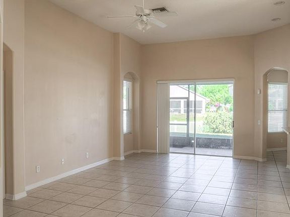 5th image of 8342 Moccasin Trail Dr