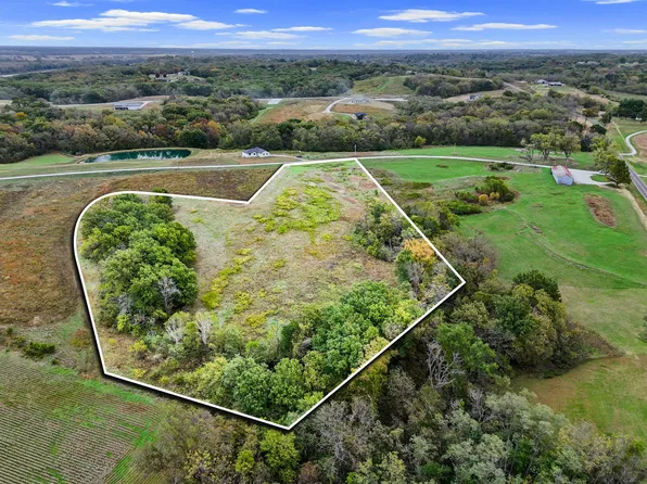 14508 Santa Fe Rd #1A, Boonville, MO 65233