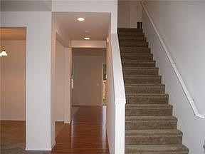 2nd image of 7209 39th Pl NE