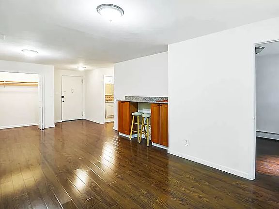 5th image of 35-20 Leverich St #104