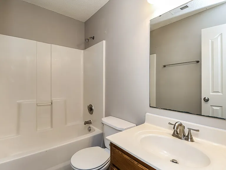 624 Lightspun Ln — Photo 12