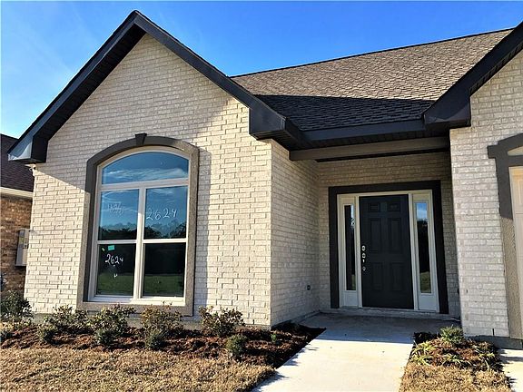 2nd image of 2624 Birchwood Dr