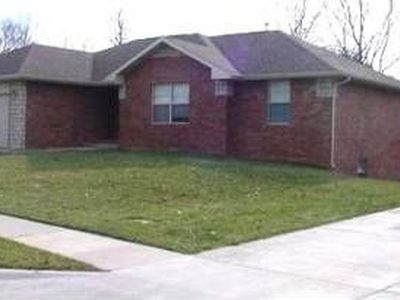 3886 W Parkridge Cir, Springfield, MO, 65802