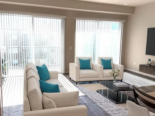 420 E Fremont Place #402, Centennial, CO 80122
