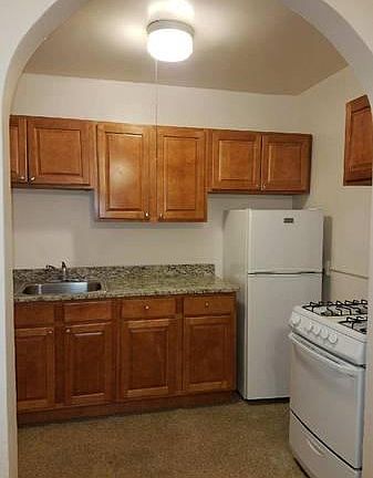 2nd image of 7535 Jackson St #1