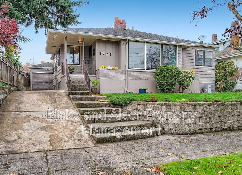 1st image of 2727 NE 65th Ave