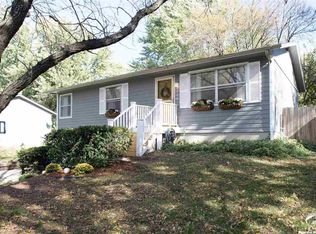 2706 Maverick Ln, Lawrence, KS 66046