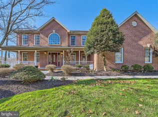 2535 Overlook Ct, New Freedom, PA 17349