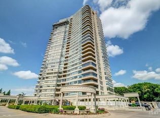 1480 Riverside Dr #205, Ottawa, ON K1G5H2