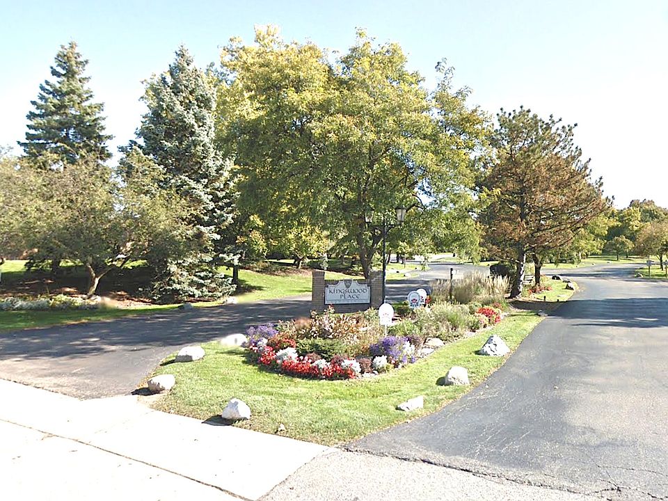 Welcome Home to Kingswood Place Condominiums. You will love your new quiet and cozy community!