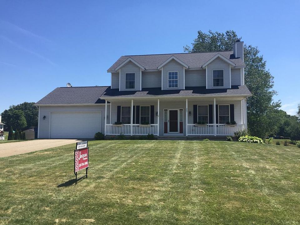 1st image of 227 Shadow Bend Ln