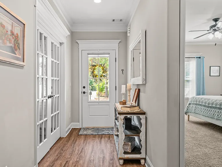 1540 Carriage Ridge Dr — Photo 8