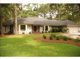 7 Hopscotch Ln, Savannah, GA 31411