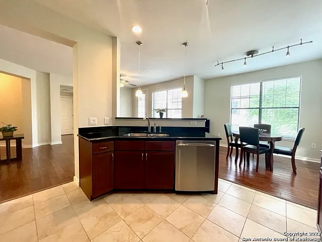 7342 Oak Manor Dr #4201 — Photo 10