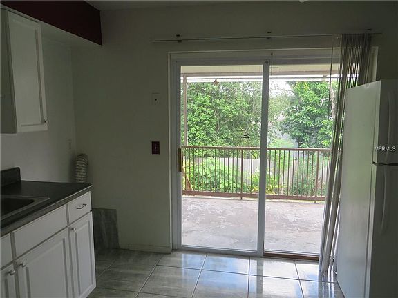 4th image of 5885 Dahlia Dr APT 202