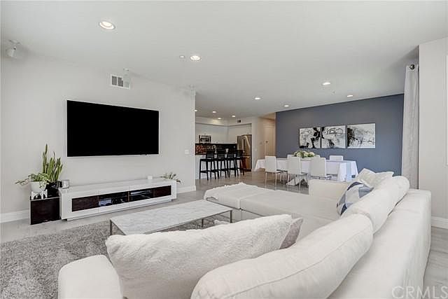 1st image of 13024 Union Ave Unit 302