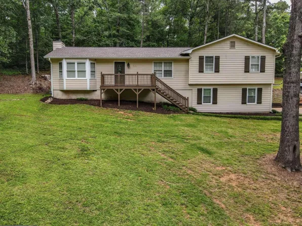 54 Hanson Trl, Whitesburg, GA 30185