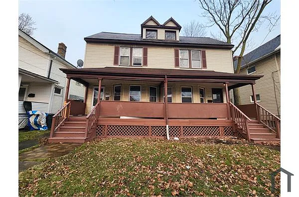 2020 W 99th St photo 1