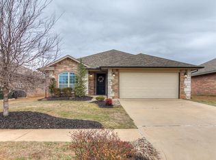 521 Talon Dr, Norman, OK 73072