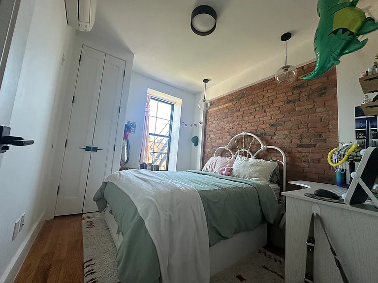 1468 Fulton St #2R — Photo 6