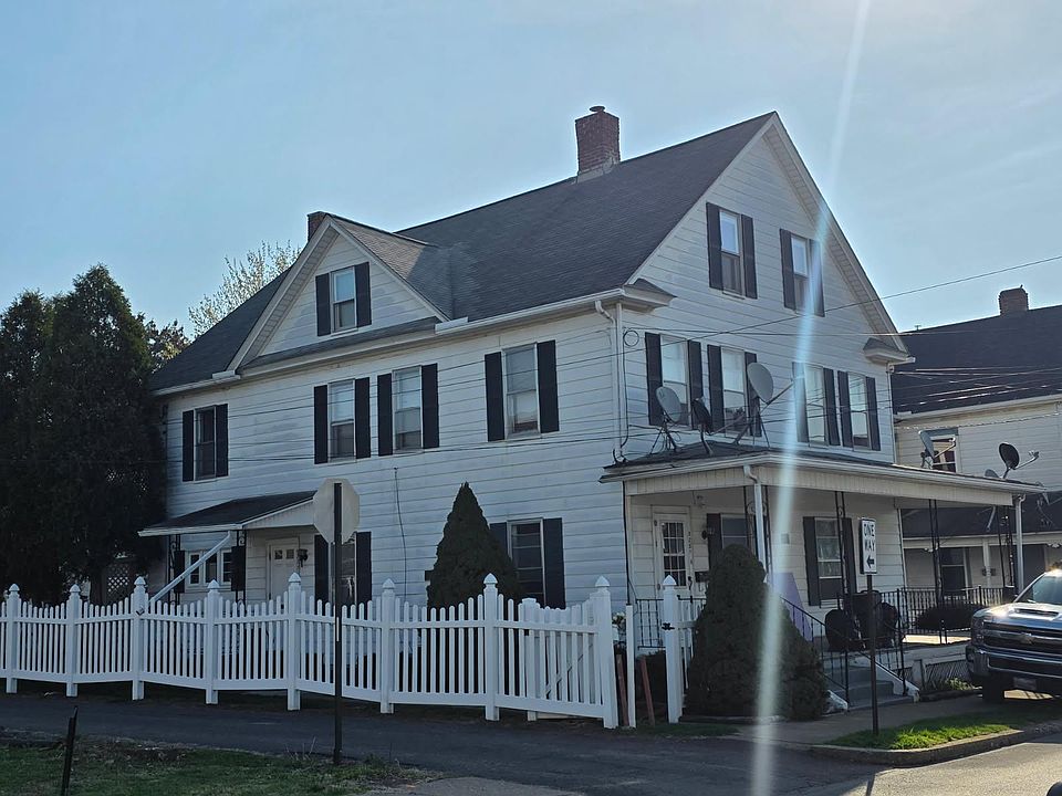 1st image of 325 Catherine St #1