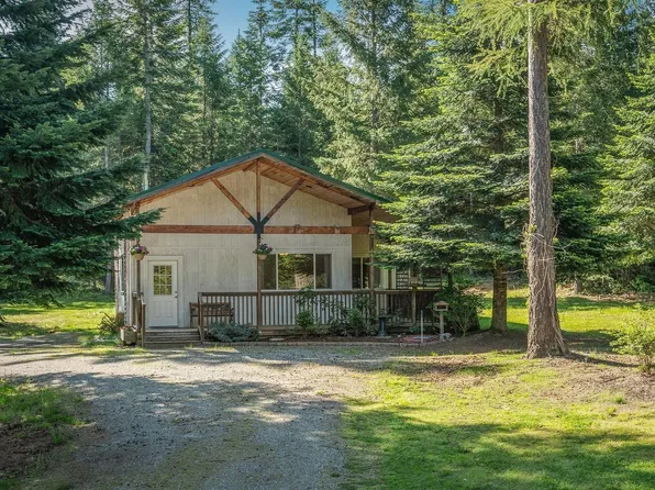 952 Bayview Rd, Athol, ID 83801