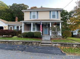 143 Manila Ave FLOOR 2, Woonsocket, RI 02895