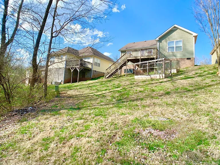 1016 Sunset Dr — Photo 40