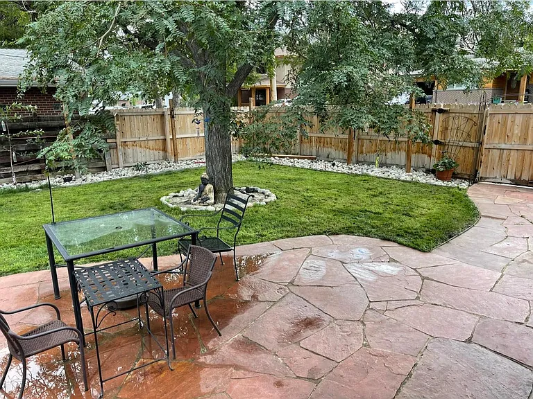 1109 N Jackson St — Photo 20