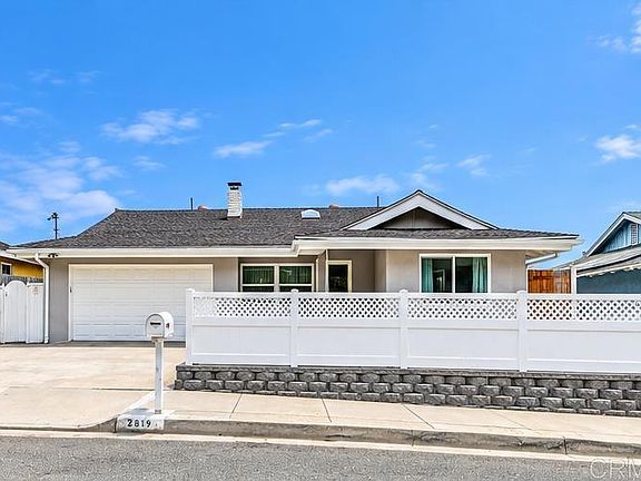 5th image of 2819 Cottingham St