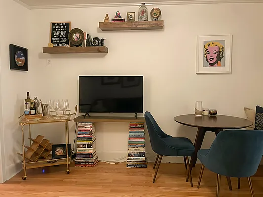 Rented by Owner | media 8