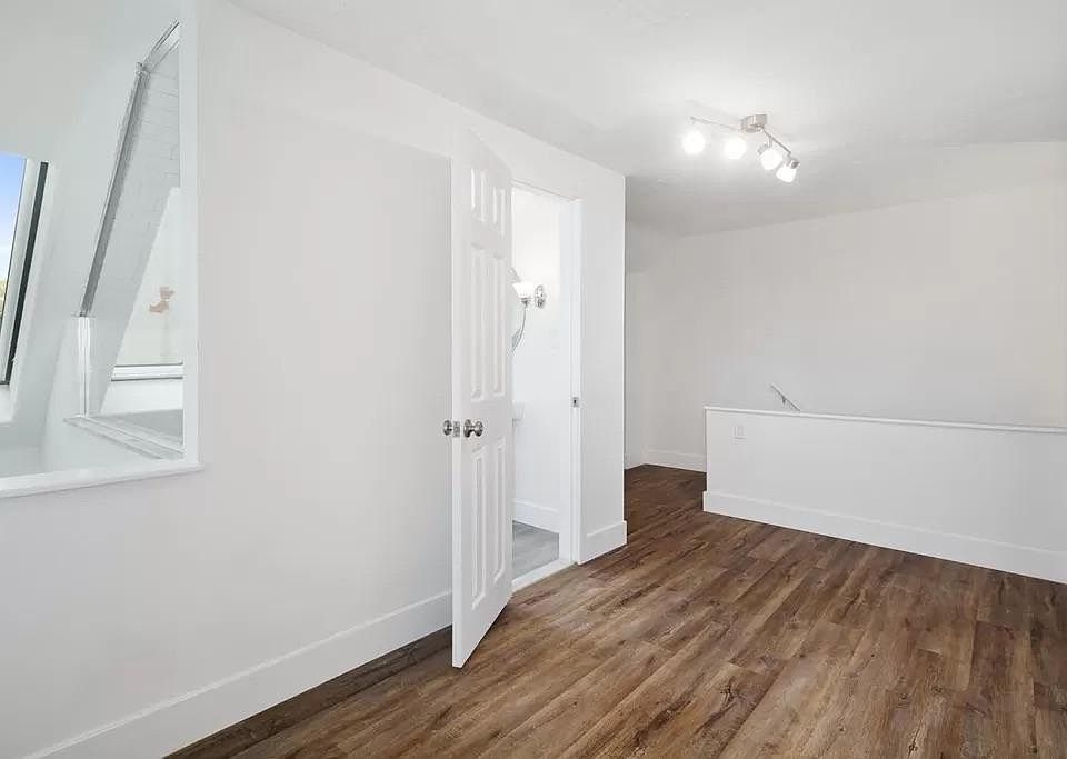 1st image of 327 Pine St #3F
