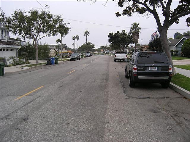 1st image of 412 Avenue E