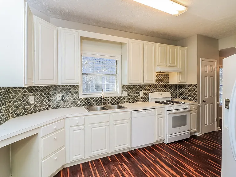 1347 Windage Ct SW — Photo 12