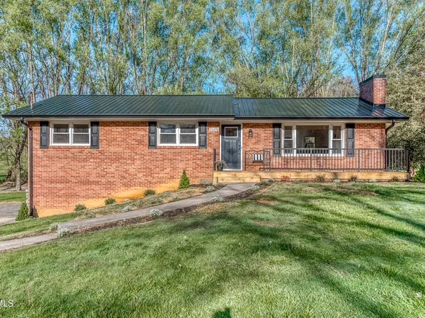 23276 Larwood Ln, Bristol, VA 24202