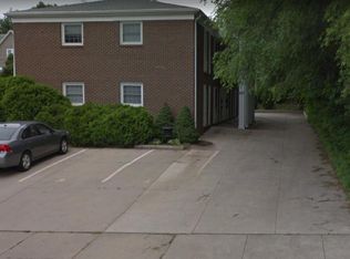 427 4th St APT 2, La Salle, IL 61301