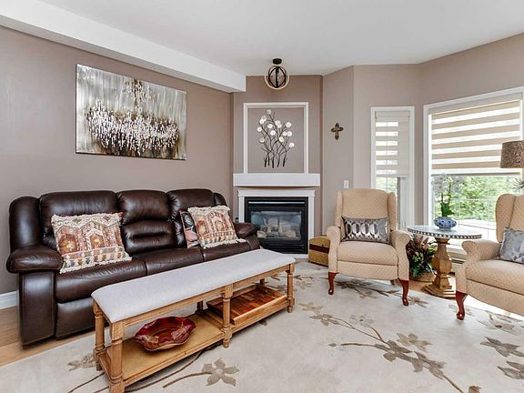 5th image of 205-4512 52nd Ave #205