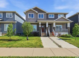 520 Brighton GATE, Saskatoon, SK S7V 0V6