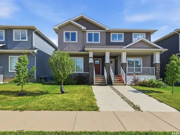 520 Brighton GATE, Saskatoon, SK S7V 0V6