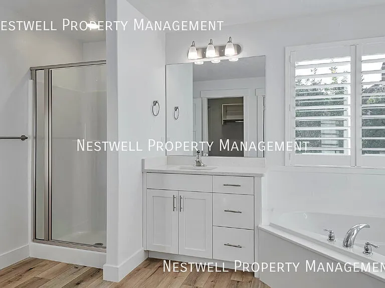 8139 N Saint Cecilia St — Photo 9