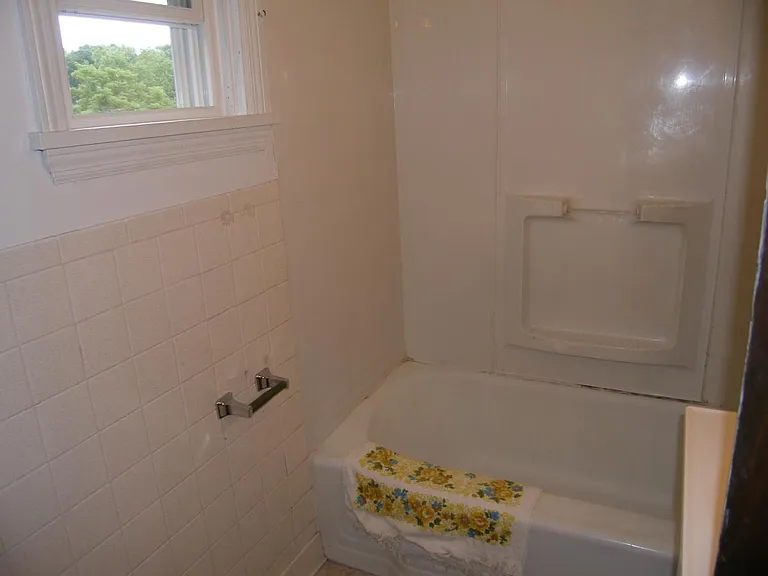 5357 Brownsville Rd — Photo 9