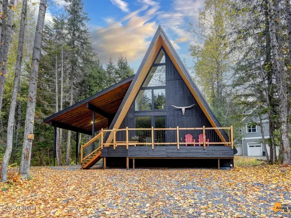 186 Banff Cir, Girdwood, AK 99587